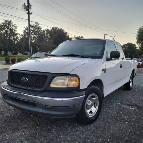 Ford F-150 XL SuperCab Long Bed 2WD 1999