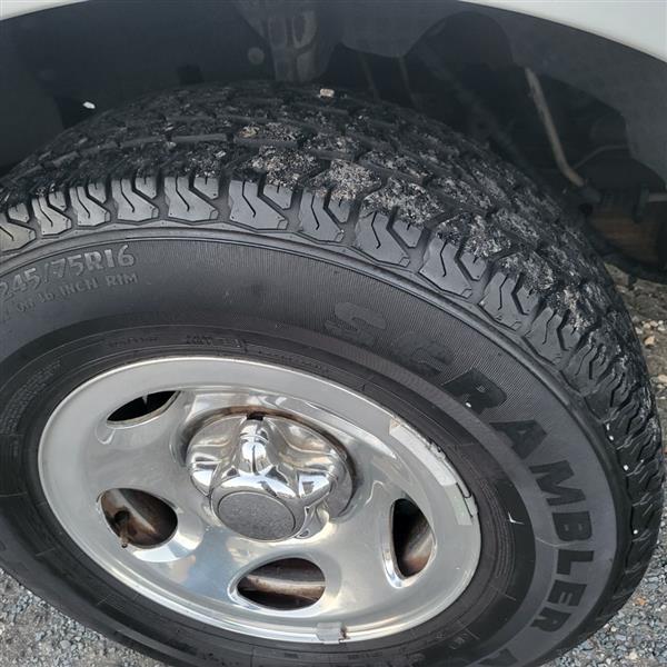 Ford F-150 XL SuperCab Long Bed 2WD 1999