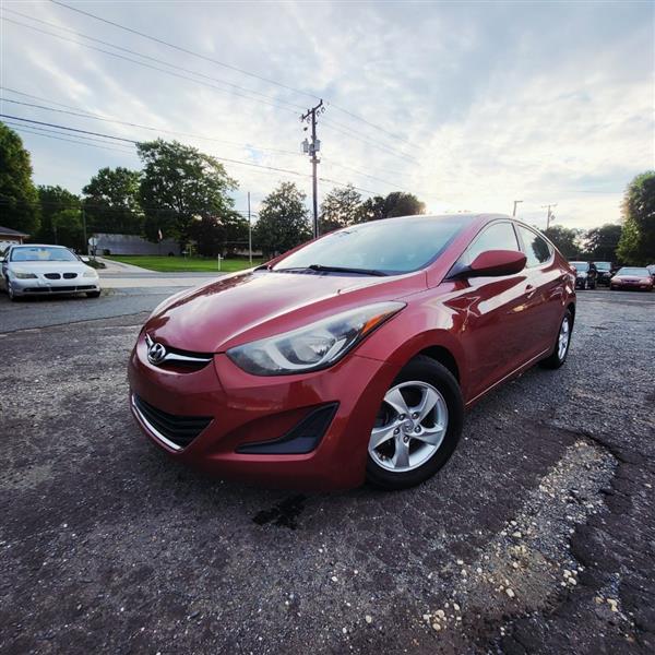 2014 Hyundai Elantra SE