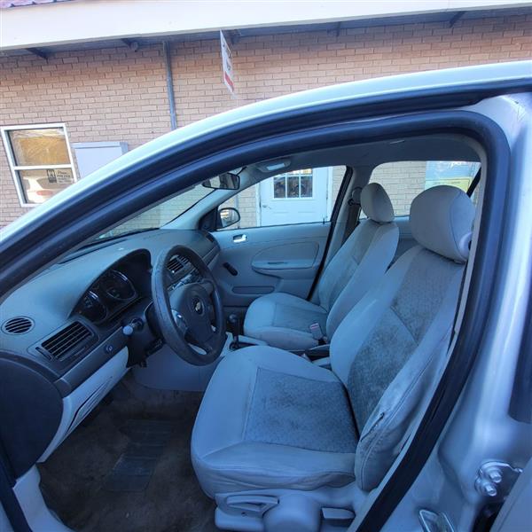 Chevrolet Cobalt LS Sedan 2008