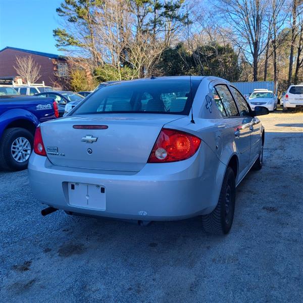 Chevrolet Cobalt LS Sedan 2008