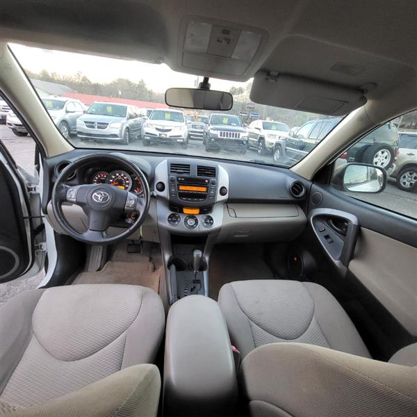 Toyota RAV4 Limited I4 2WD 2008