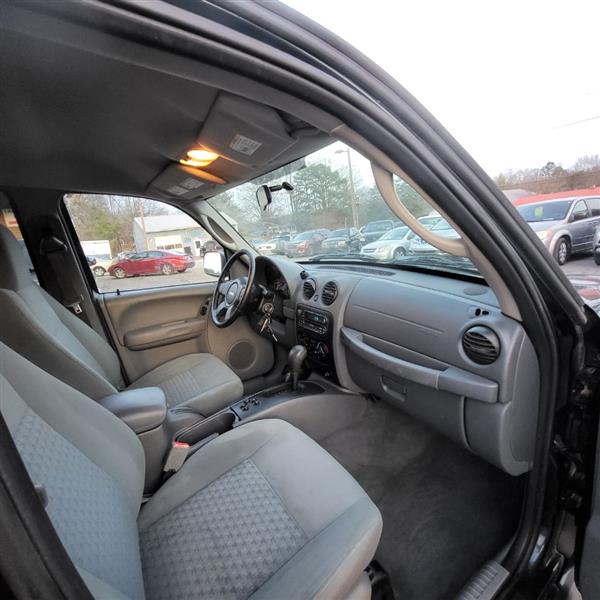 Jeep Liberty Sport 4WD 2006