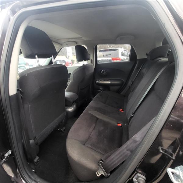 Nissan Juke S FWD 2015