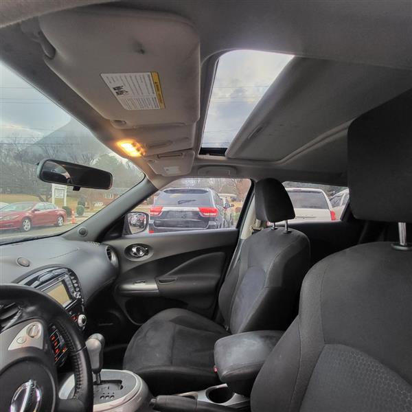 Nissan Juke S FWD 2015