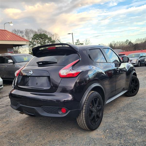 Nissan Juke S FWD 2015