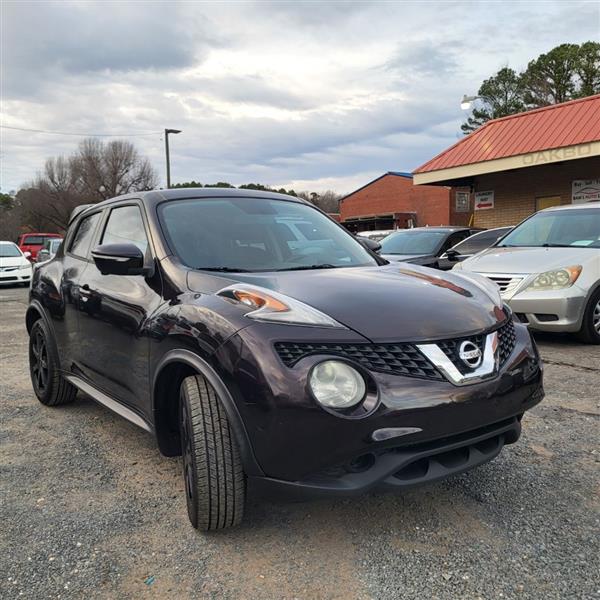 Nissan Juke S FWD 2015
