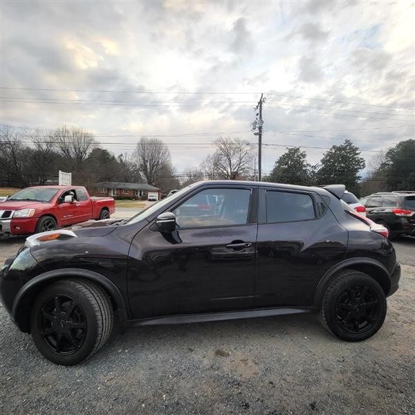 Nissan Juke S FWD 2015