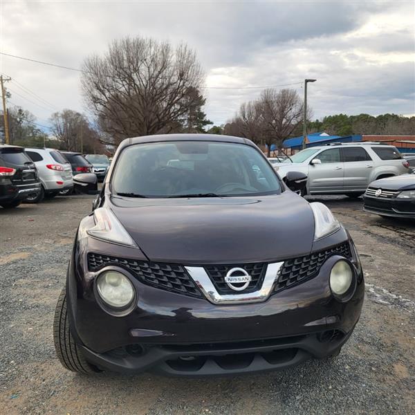 Nissan Juke S FWD 2015