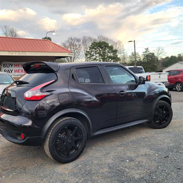 Nissan Juke S FWD 2015