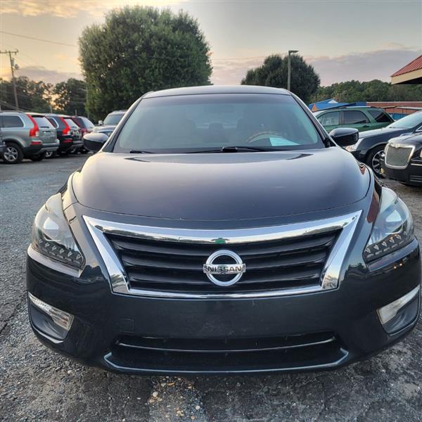 Nissan Altima 2.5 2015