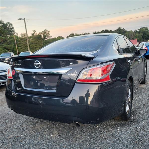 Nissan Altima 2.5 2015