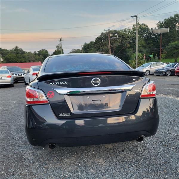 Nissan Altima 2.5 2015