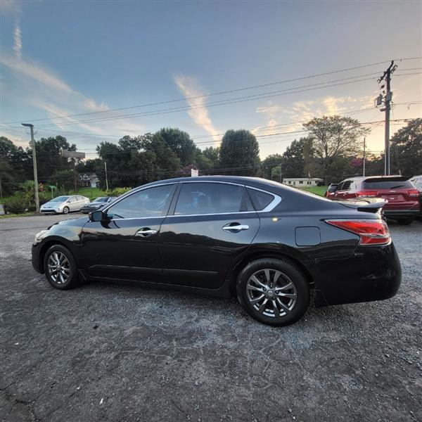 Nissan Altima 2.5 2015