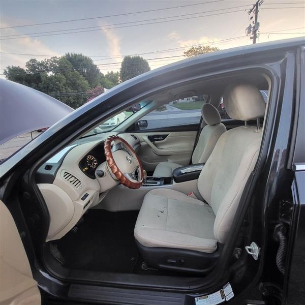 Nissan Altima 2.5 2015