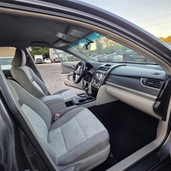 Toyota Camry L 2014
