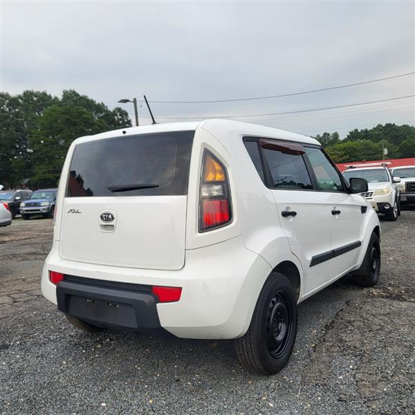 Kia Soul Base 2011