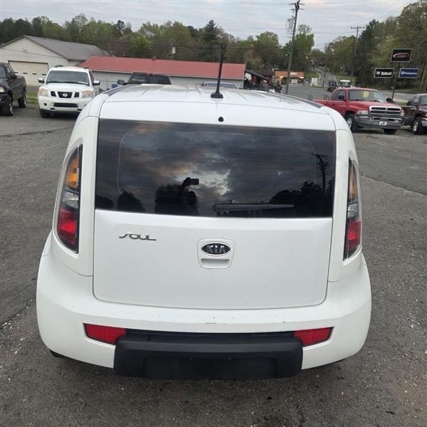 Kia Soul Base 2011