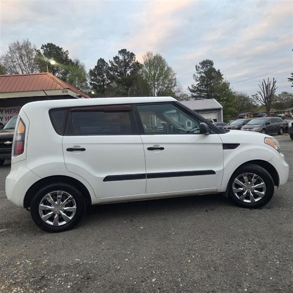 Kia Soul Base 2011