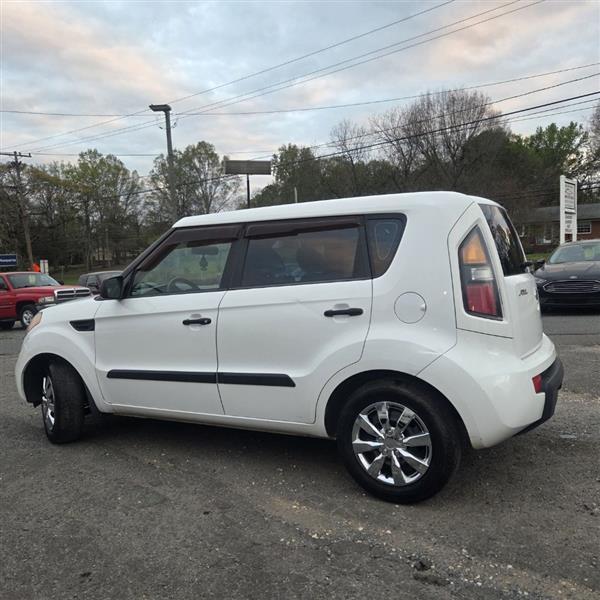 Kia Soul Base 2011