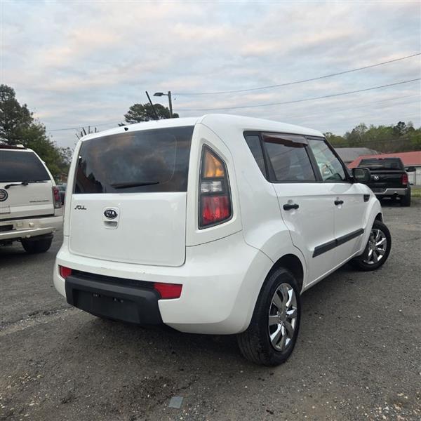 Kia Soul Base 2011