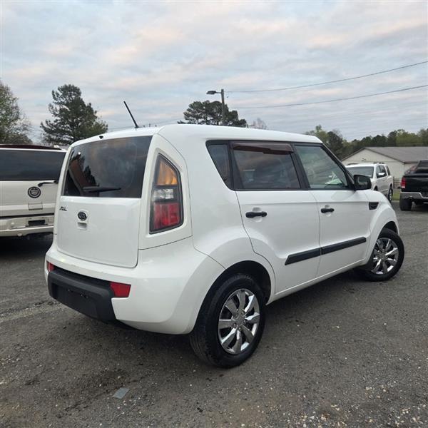 Kia Soul Base 2011