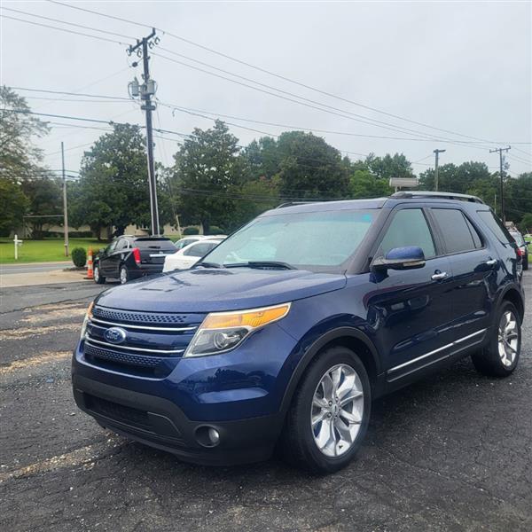 Ford Explorer Limited 4WD 2012