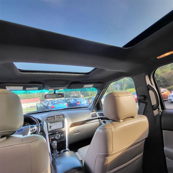 Ford Explorer Limited 4WD 2012