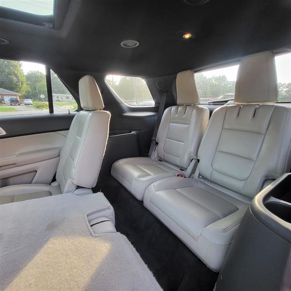 Ford Explorer Limited 4WD 2012