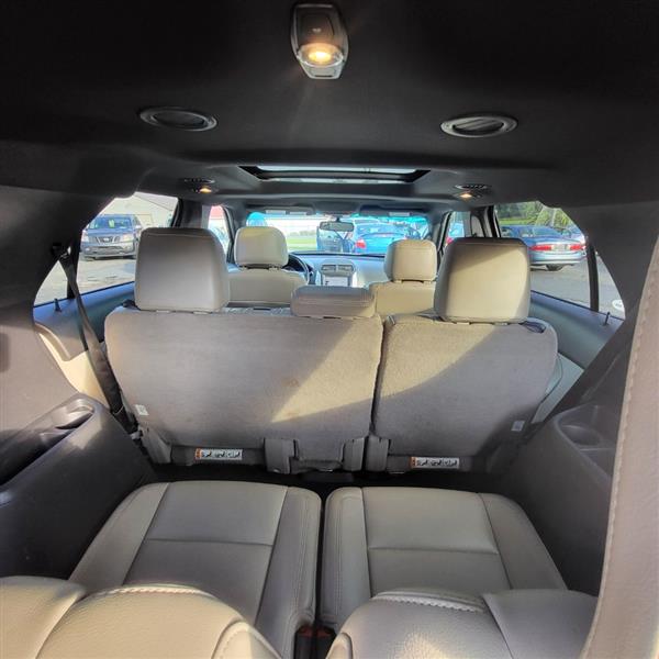 Ford Explorer Limited 4WD 2012