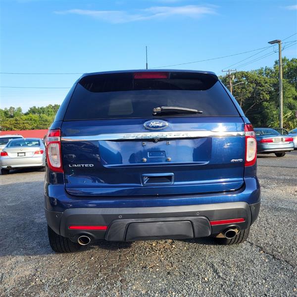 Ford Explorer Limited 4WD 2012