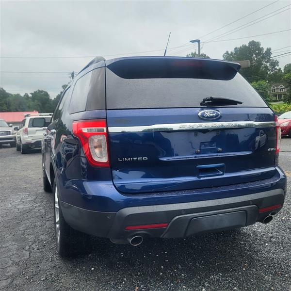 Ford Explorer Limited 4WD 2012