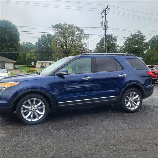 Ford Explorer Limited 4WD 2012