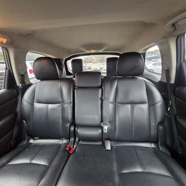 Nissan Pathfinder S 4WD 2018