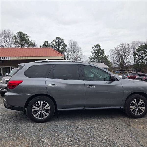 Nissan Pathfinder S 4WD 2018