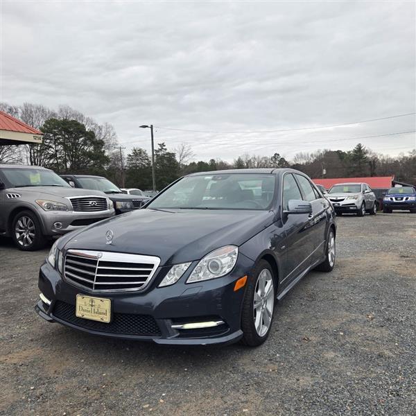 Mercedes-Benz E-Class E350 4MATIC Sedan 2012