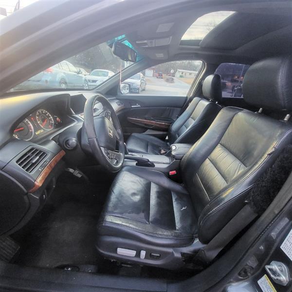 Honda Accord EX-L V6 Sedan AT 2012