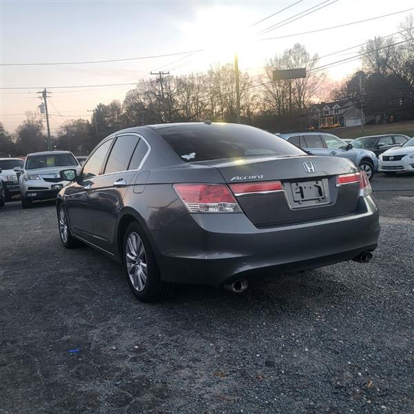 Honda Accord EX-L V6 Sedan AT 2012