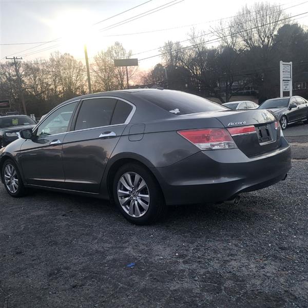 Honda Accord EX-L V6 Sedan AT 2012