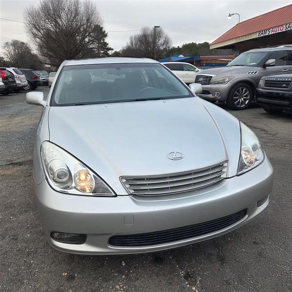Lexus ES 300 Sedan 2002