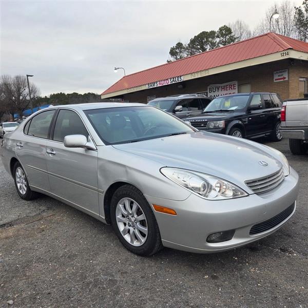 Lexus ES 300 Sedan 2002