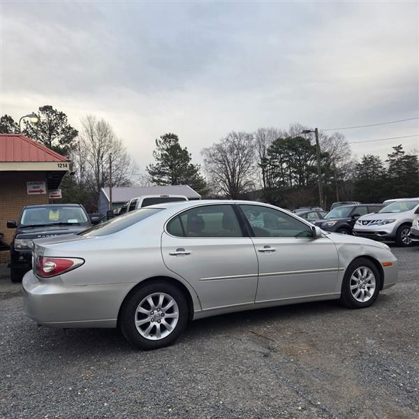Lexus ES 300 Sedan 2002