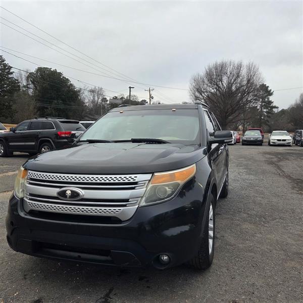 Ford Explorer XLT FWD 2013