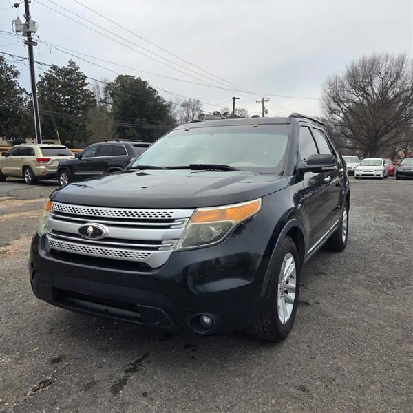 Ford Explorer XLT FWD 2013