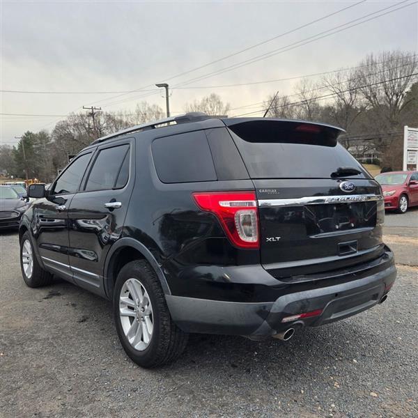 Ford Explorer XLT FWD 2013
