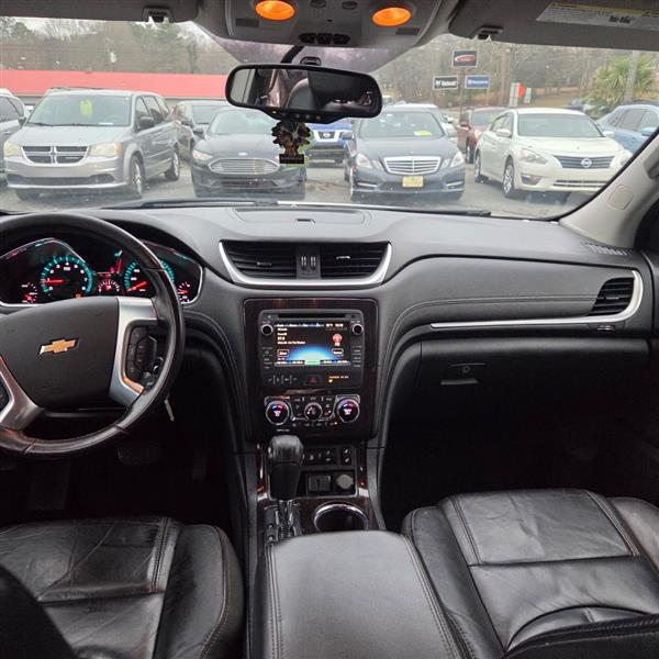 Chevrolet Traverse 2LT FWD 2015