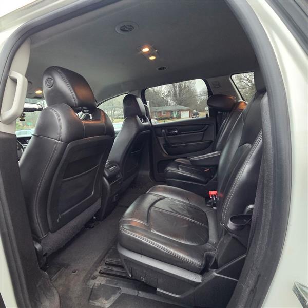 Chevrolet Traverse 2LT FWD 2015