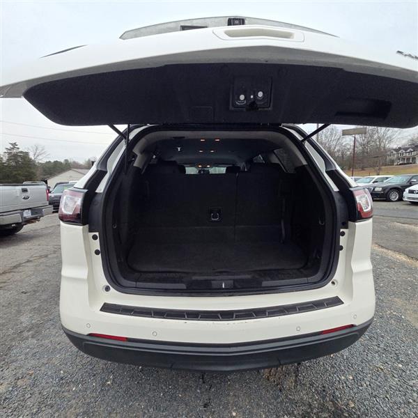 Chevrolet Traverse 2LT FWD 2015