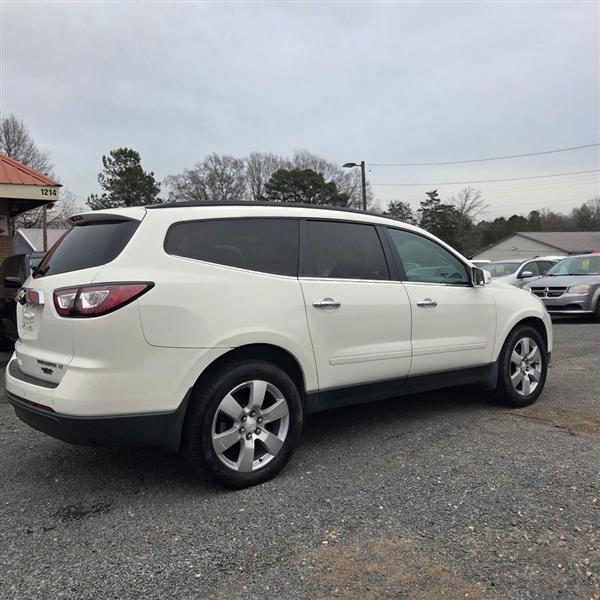 Chevrolet Traverse 2LT FWD 2015