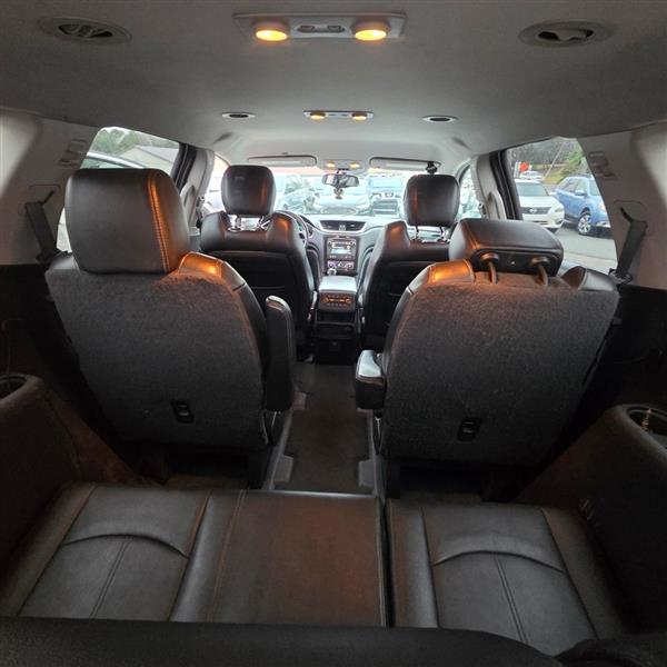 Chevrolet Traverse 2LT FWD 2015